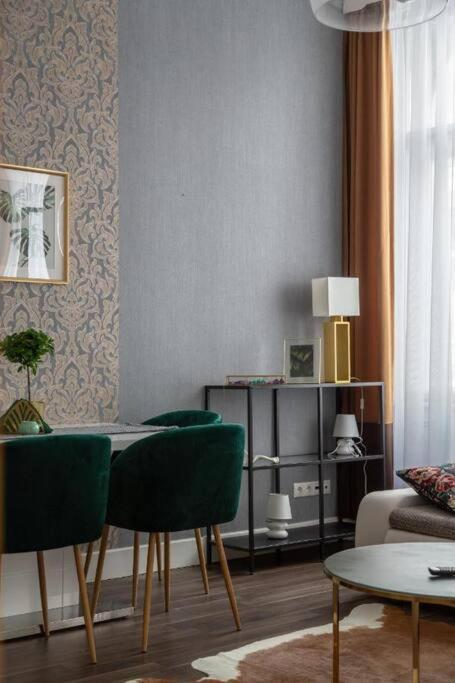 Chic, Captivating Space Near Opera House Budapest Exterior foto